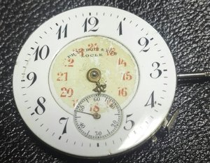 Часовой механизм. с циферблатом от золотых часов.. (часы кул