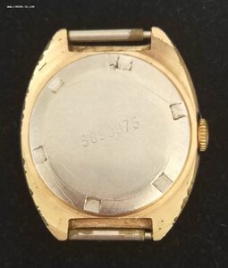 часы "ЗАРЯ" (Au, 22 камня) СССР.